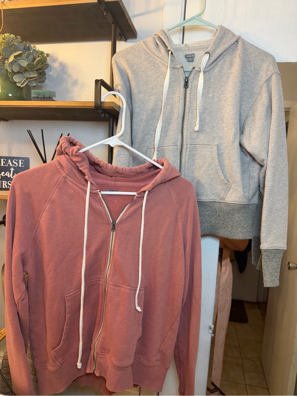 aerie Bundle Zip-Up Hoodies in Dusty Rose and Heather Gray